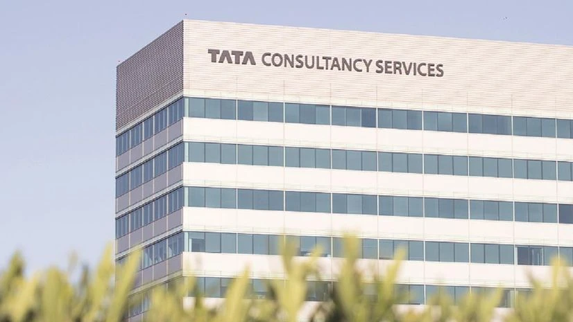 TCS signs deal with McDonald's Philippines, to digitise ops for 760 outlets | Company News Information technology major Tata Consultancy Services (TCS) on Friday termed the tax demand notices received by several of its employees a “discrepancy,” and the tax department will be reprocessing the returns.