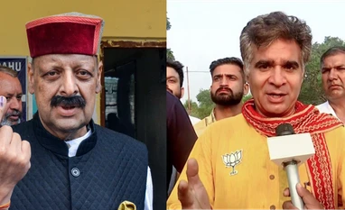 Devender Singh Rana (left), Ravinder Raina (right) Devender Singh Rana (left), Ravinder Raina