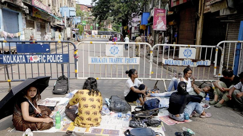 Kolkata rape-murder case: Junior doctor hospitalised during hunger strike | India News hunger strike, Kolkata Hunger Strike, Doctor Protest, Protest