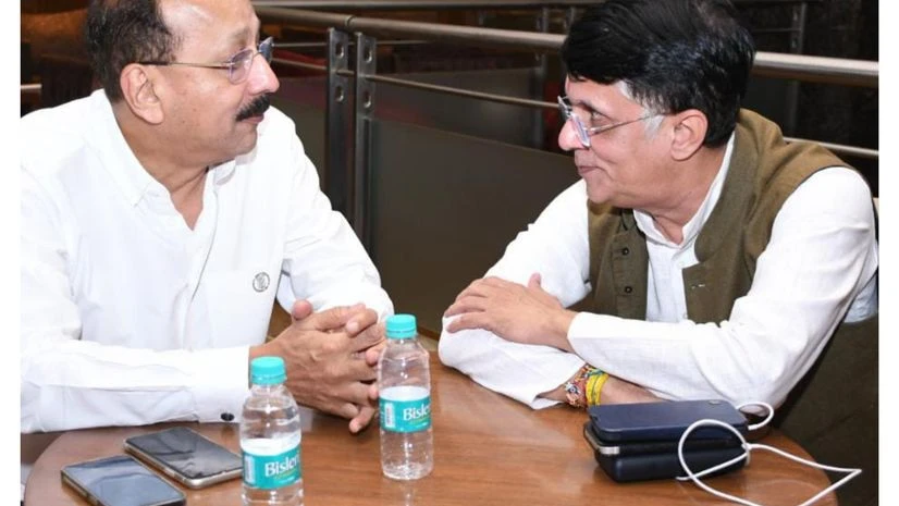 Baba Siddique, Pawan Khera Baba Siddique, Pawan Khera