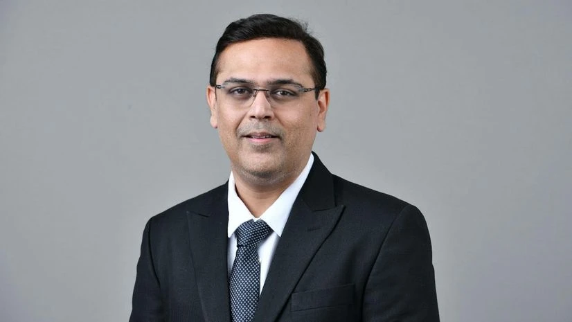 Devang Shah, Head- Fixed Income, Axis Mutual Fund Devang Shah, Head- Fixed Income, Axis Mutual Fund