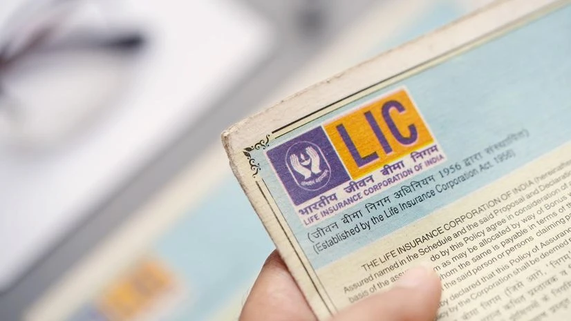 LIC plans Shutter stock