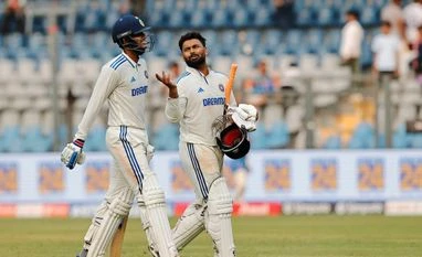 India vs New Zealand HIGHLIGHTS, 3rd Test Day 1: Pant and Gill on crease as NZ get early wickets India vs New Zealand 3rd Test Day 1