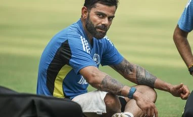 IND vs AUS: Healy advises Aussie quicks to target Kohli's front pad Virat Kohli