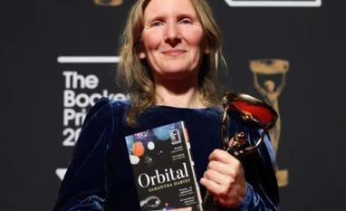 Samantha Harvey wins Booker Prize for 'Orbital', a first for space novels Samantha Harvey