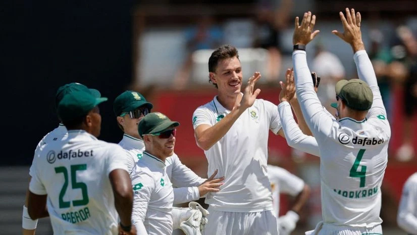 South Africa celebrating wicket against Sri Lanka in Durban South Africa celebrating wicket against Sri Lanka in Durban