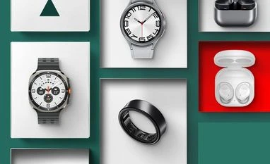 Samsung announces deals and offers on Galaxy wearables: Check details here Samsung Christmas offers