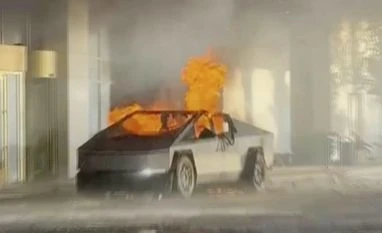 Las Vegas Cybertruck suspect used ChatGPT to plan blast, say police tesla