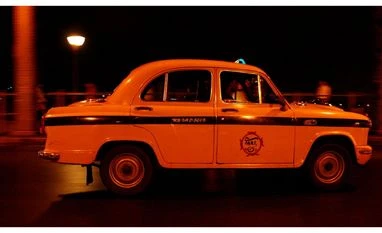 Around 1500 yellow taxis in WB to be phased out by end of next year Kolkata yellow taxis, yellow taxis