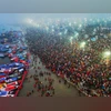 Beating thick fog, intense cold, 16.5 mn take dip on 1st day of Maha Kumbh maha kumbh mela 2025