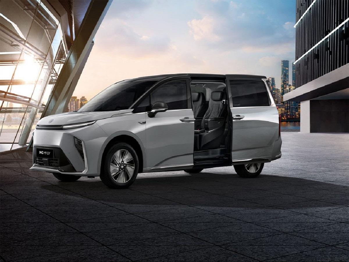 MG M9 MPV debuts at Bharat Mobility Expo, launch set for March 2025 | News  - Business Standard