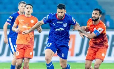 ISL: Punjab FC notch first win after 7 games, beat Bengaluru FC 3-2 Punjab FC