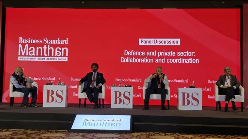 Defence experts at BS Manthan Defence experts at BS Manthan