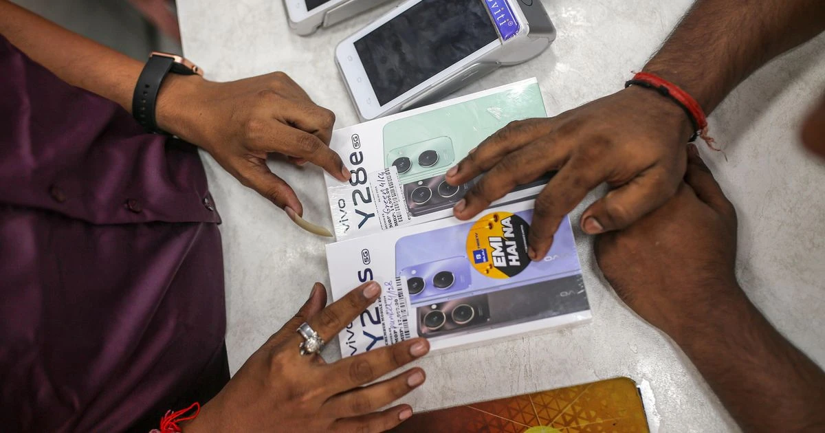 Affordable 5G fuels India smartphone market despite 1% dip in 2025: Report