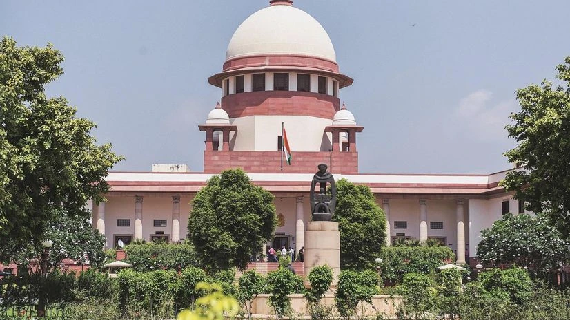 Supreme Court Supreme Court orders status quo on Bhushan Steel liquidation amid JSW plea