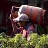 Workers protest at IOCL's Bengal bottling plant over wage-related dispute