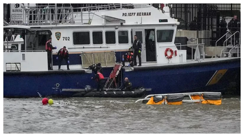 Hudson river accident, New York, helicopter crash Hudson river accident, New York, helicopter crash