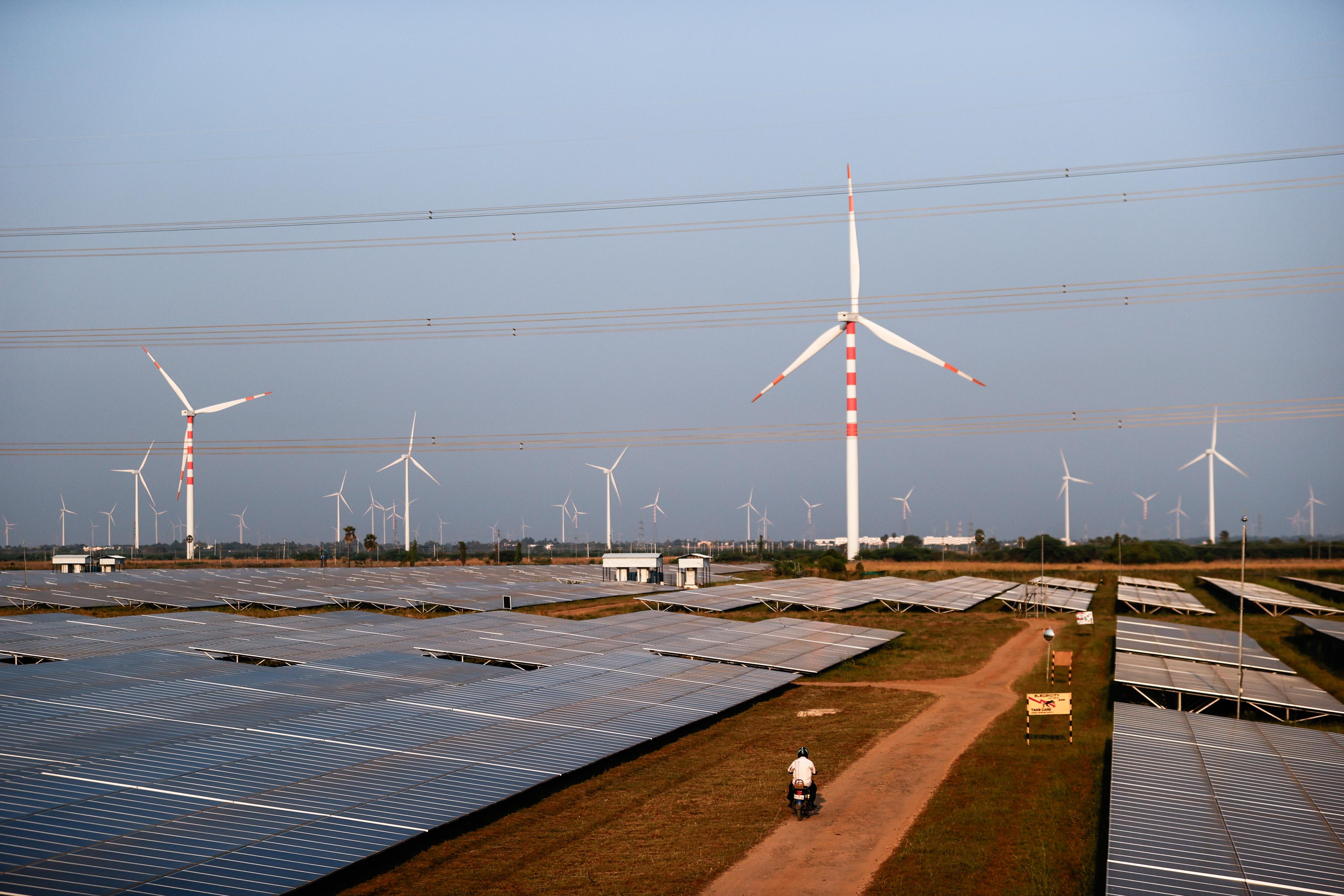 business-standard.com - Reuters - India's renewable projects without supply deals double in 9 months: Report