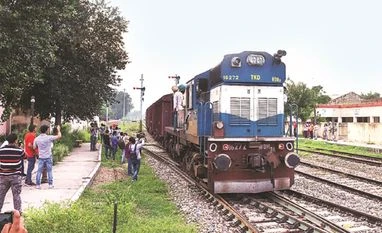 Central Railway to run 1,702 special trains for Diwali, Chhath Puja Indian railways, rail accident, rail safety