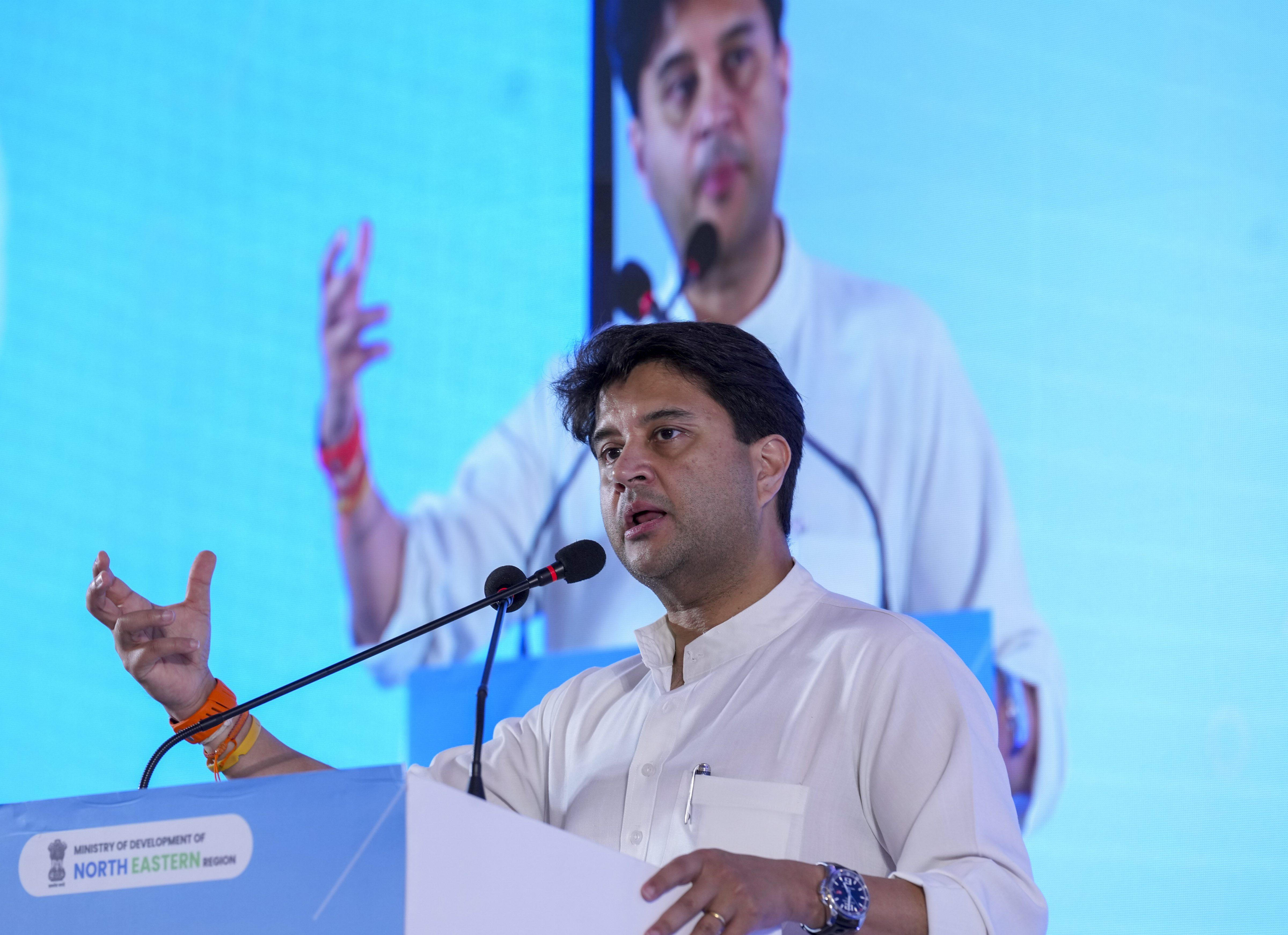 BSNL director's visit demands 'absurd, shocking'; notice issued: Scindia