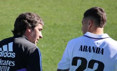 Raul Gonzalez Raul Gonzalez