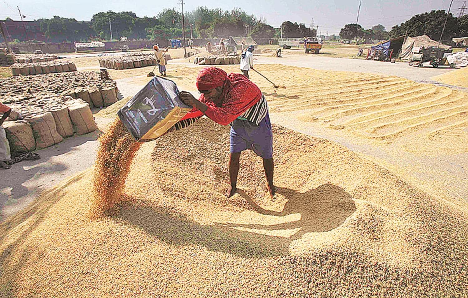 Punjab arthiyas to continue strike till fixed commission demand is met
