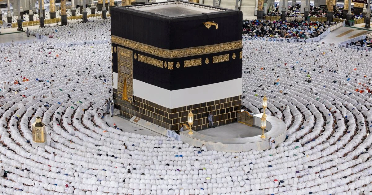 Saudi Arabia opens Hajj 2026 visa issuance, pilgrims to arrive from April