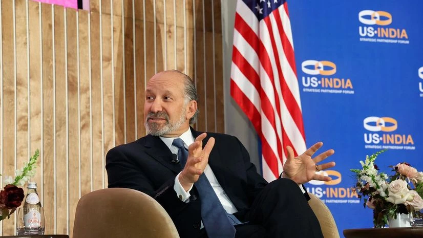 Lutnick Warns Chip Companies: Move Manufacturing to the USA or Face 50% Tariff