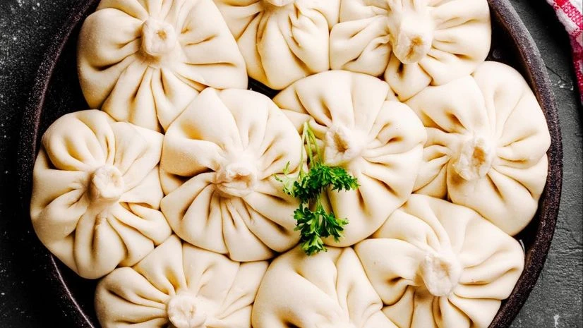 momos momos