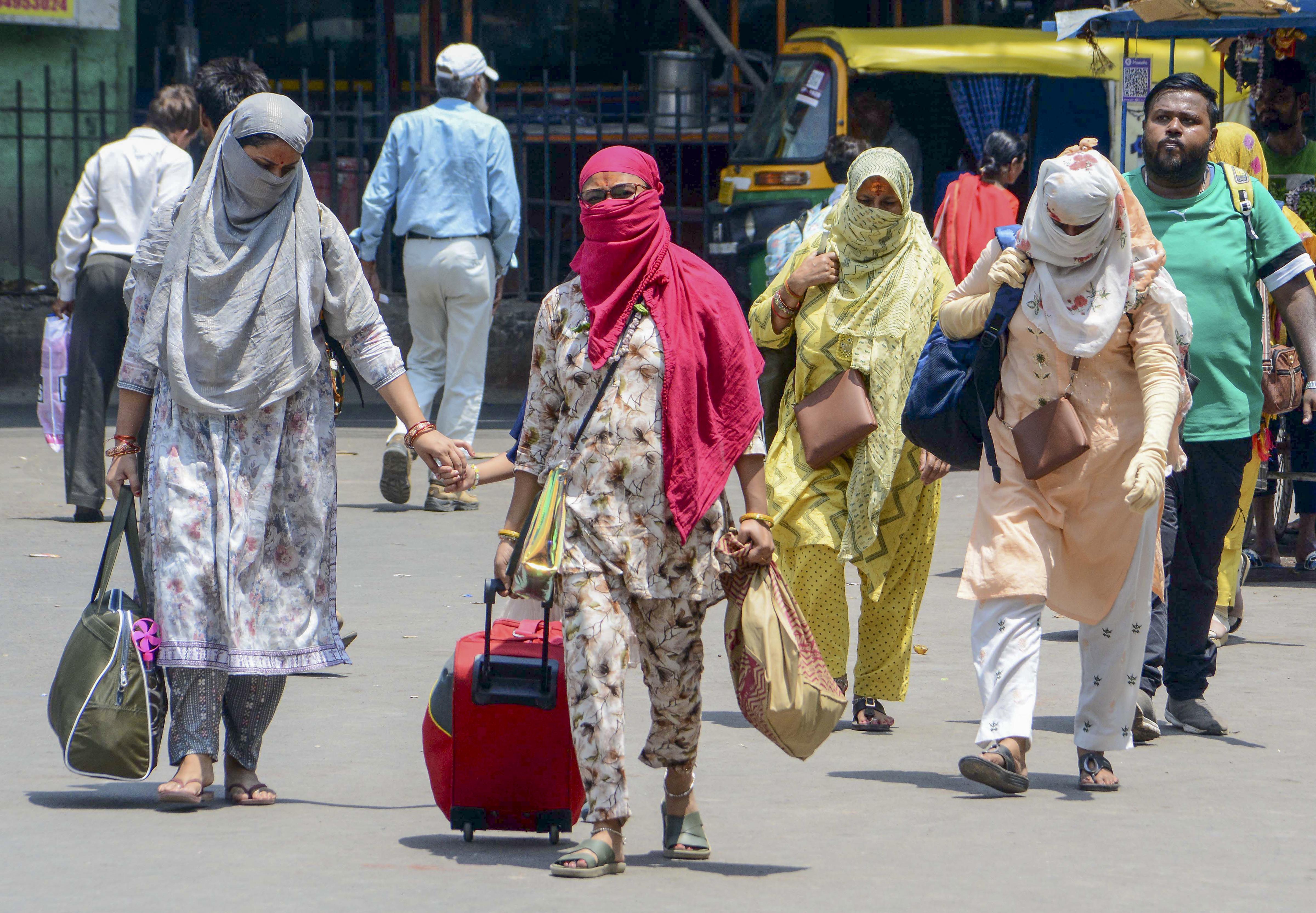 Temperatures set to rise across India as IMD issues heatwave alerts