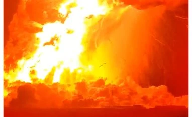 starship explosion starship explosion