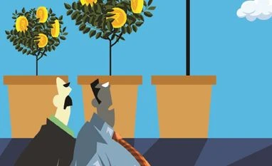 Mid, small-caps underperform large-caps in H1 as investors run for cover Investors make it large; midcaps and smallcaps lag in H1CY25