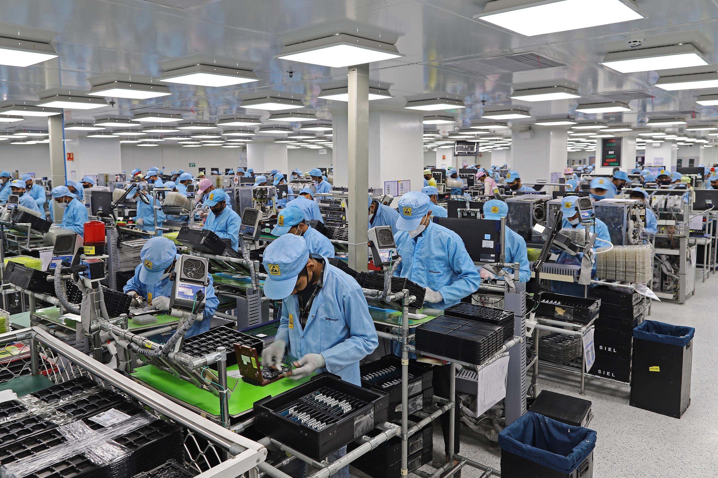 business-standard.com - Himanshi Bhardwaj - Integrating services into production can create more jobs, says CSEP