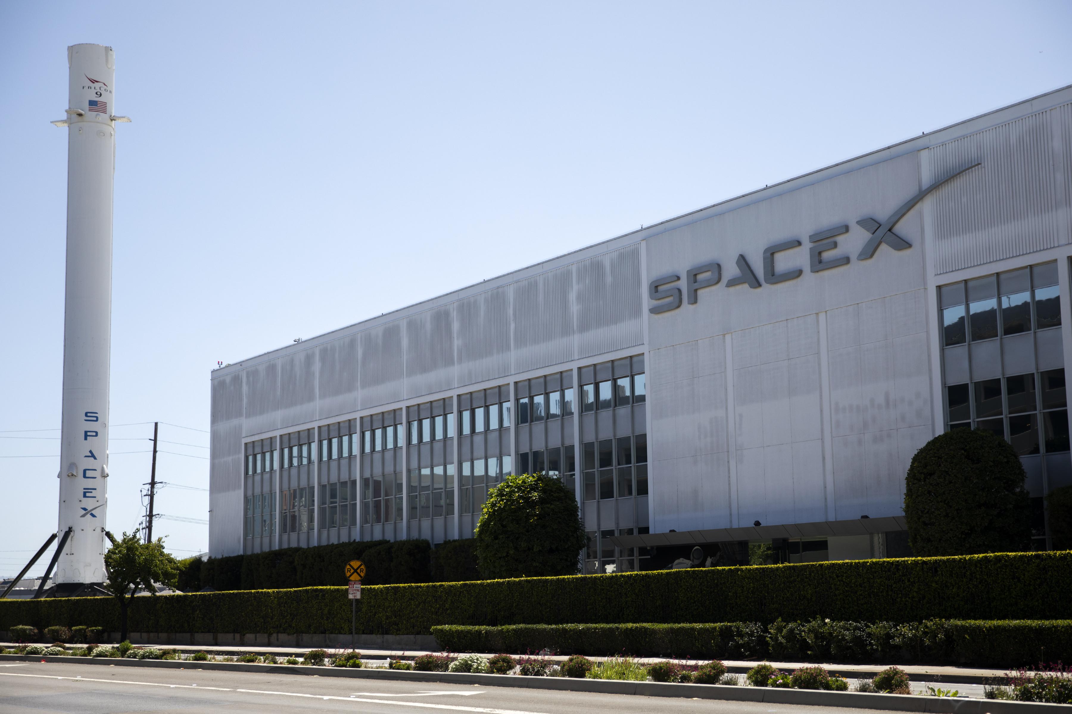 SpaceX targets more than $2 trillion valuation ahead of record-breaking IPO
