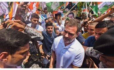 rahul gandhi, protests, bihar protests LoP in the Lok Sabha and Congress leader Rahul Gandhi during a protest amid 'Bihar bandh' called by the INDIA bloc