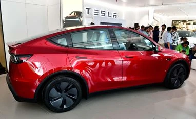 Tesla's India sales fall short with only 600 cars ordered since July Tesla, Tesla India, Model Y