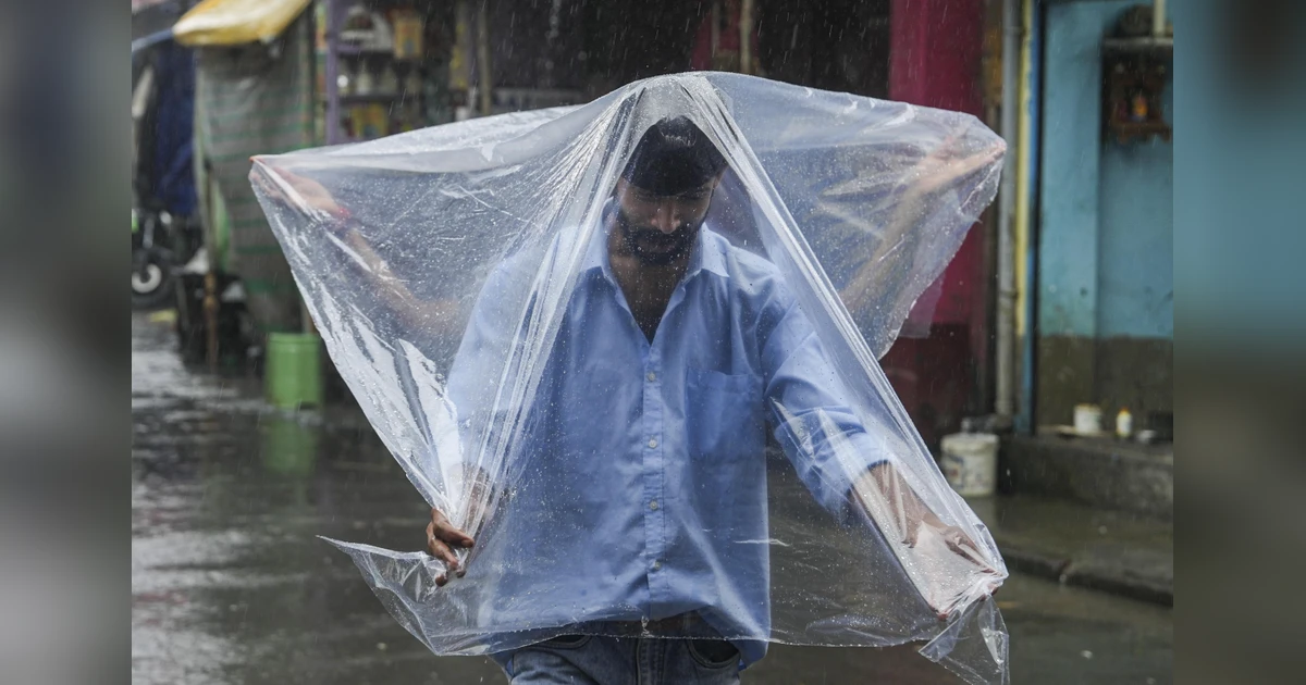 Five dead, 1 person missing as heavy rains wreak havoc in Jharkhand | India  News - Business Standard