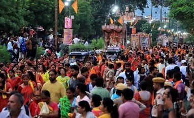 Meat sale banned in Indore ahead of upcoming festive days of Hindus, Jains Jaipur: People take part in a traditional procession as part of Janmashtmi festival celebration, in Jaipur, Sunday, Aug. 18, 2025.