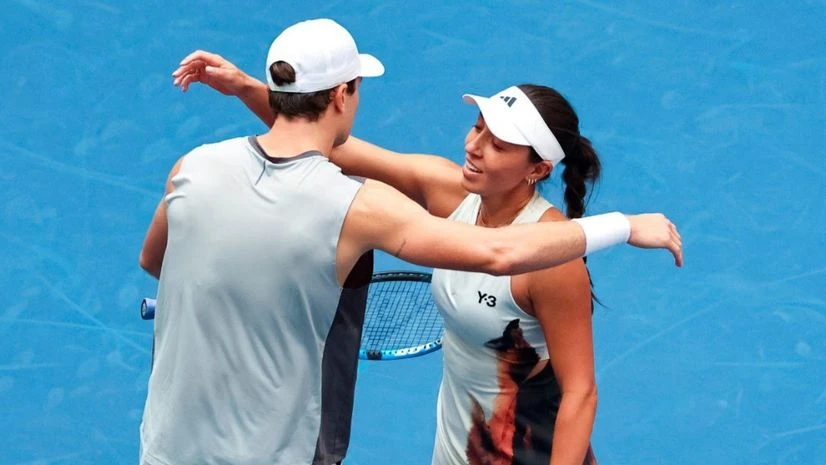 Pair of Pegula and Draper at US Open 2025 mixed doubles event Pair of Pegula and Draper at US Open 2025 mixed doubles event