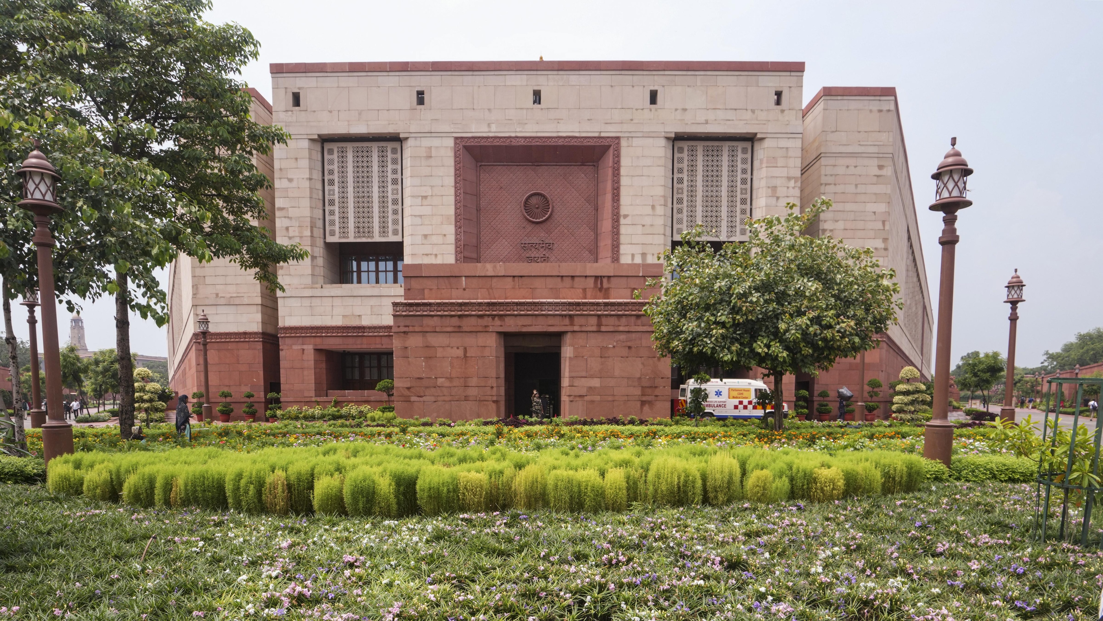 Parliamentary Committee Seeks Inputs for Economic Report Amid Global Uncertainties