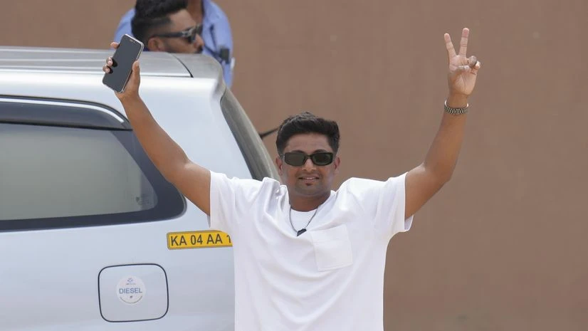 Sarfaraz Khan Sarfaraz Khan