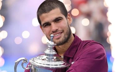 Carlos Alcaraz ends Jannik Sinner's reign to reclaim US Open glory Carlos Alcaraz