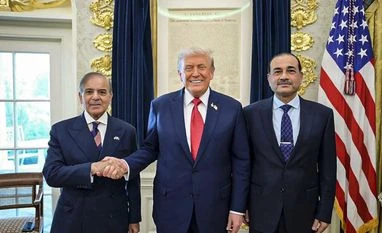 Donald Trump, Trump, Shehbaz Sharif, Asim Munir Donald Trump, Trump, Shehbaz Sharif, Asim Munir