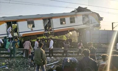 At least 11 dead, several injured in Bilaspur train derailment accident Bilaspur train accident