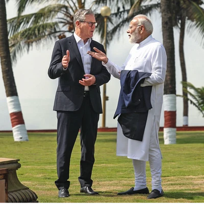 A new phase in India-UK defence ties Prime Minister Narendra Modi with British Prime Minister Keir Starmer, at the Raj Bhavan premises, Mumbai, on October 9 (Photo: PTI)