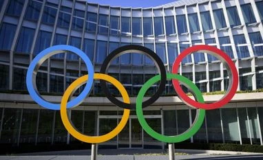 IOC eyes ban on transgender women athletes in female Olympic competitions IOC President Kirsty Coventry has emphasized the need for a unified approach across all Olympic sports.