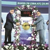(Left) N Chandrasekaran, chairman, Tata Sons, and Sundararaman Ramamurthy, MD & CEO, BSE, during the Tata Motors Commercial listing ceremony at the bourse in Mumbai on Wednesday (Photo: Kamlesh Pednekar) (Left) N Chandrasekaran, chairman, Tata Sons, and Sundararaman Ramamurthy, MD & CEO, BSE, during the Tata Motors Commercial listing ceremony at the bourse in Mumbai on Wednesday (Photo: Kamlesh Pednekar)