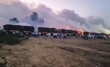 Tractors carrying sugarcane set on fire in Karnataka amid farmers' protest Karnataka farmer protest