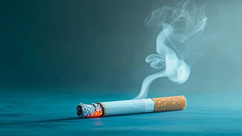 smoking , heart failure risk smoking , heart failure risk