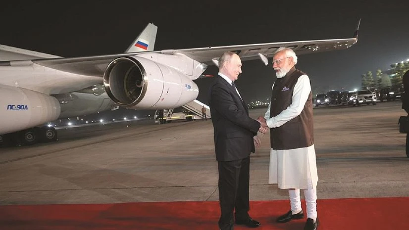 Russian President Vladimir Putin with Prime Minister Narendra Modi (Photo: PTI) Russian President Vladimir Putin with Prime Minister Narendra Modi (Photo: PTI)